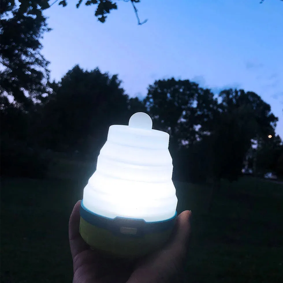 UST SPRIGHT SOLAR LED LANTERN